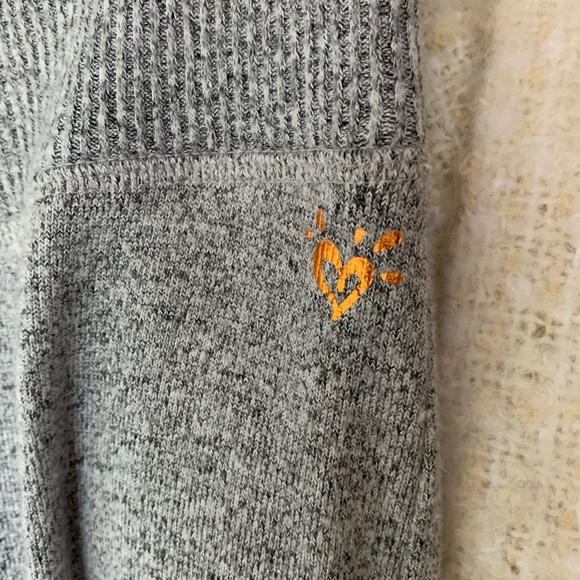 💠Justice Ruched Pink & Heather Gray Knit Legging - Picture 3 of 4